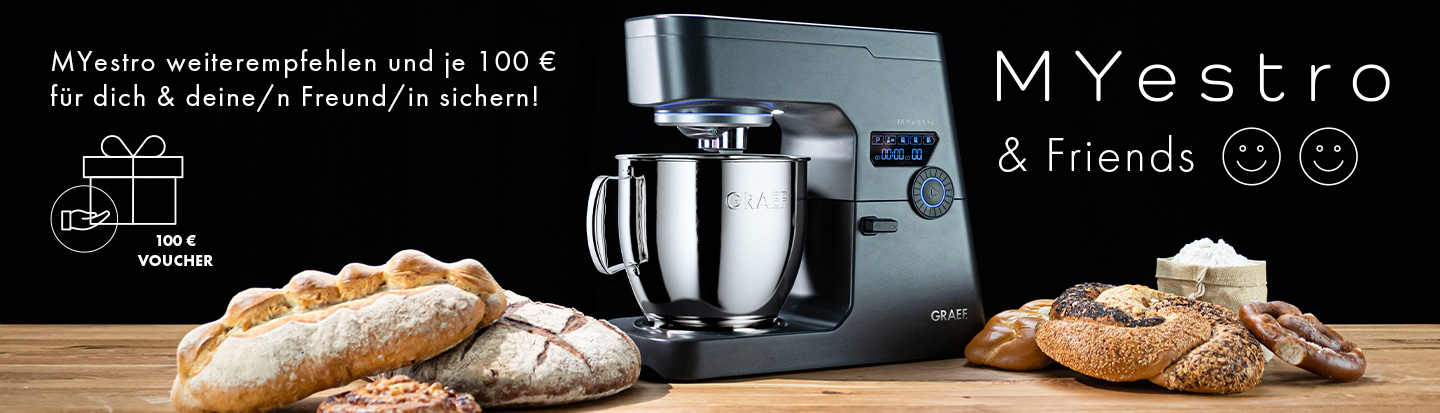 Werbebanner für Küchenmaschine mit Brot, Gutschein und Text 'MYestro & Friends'