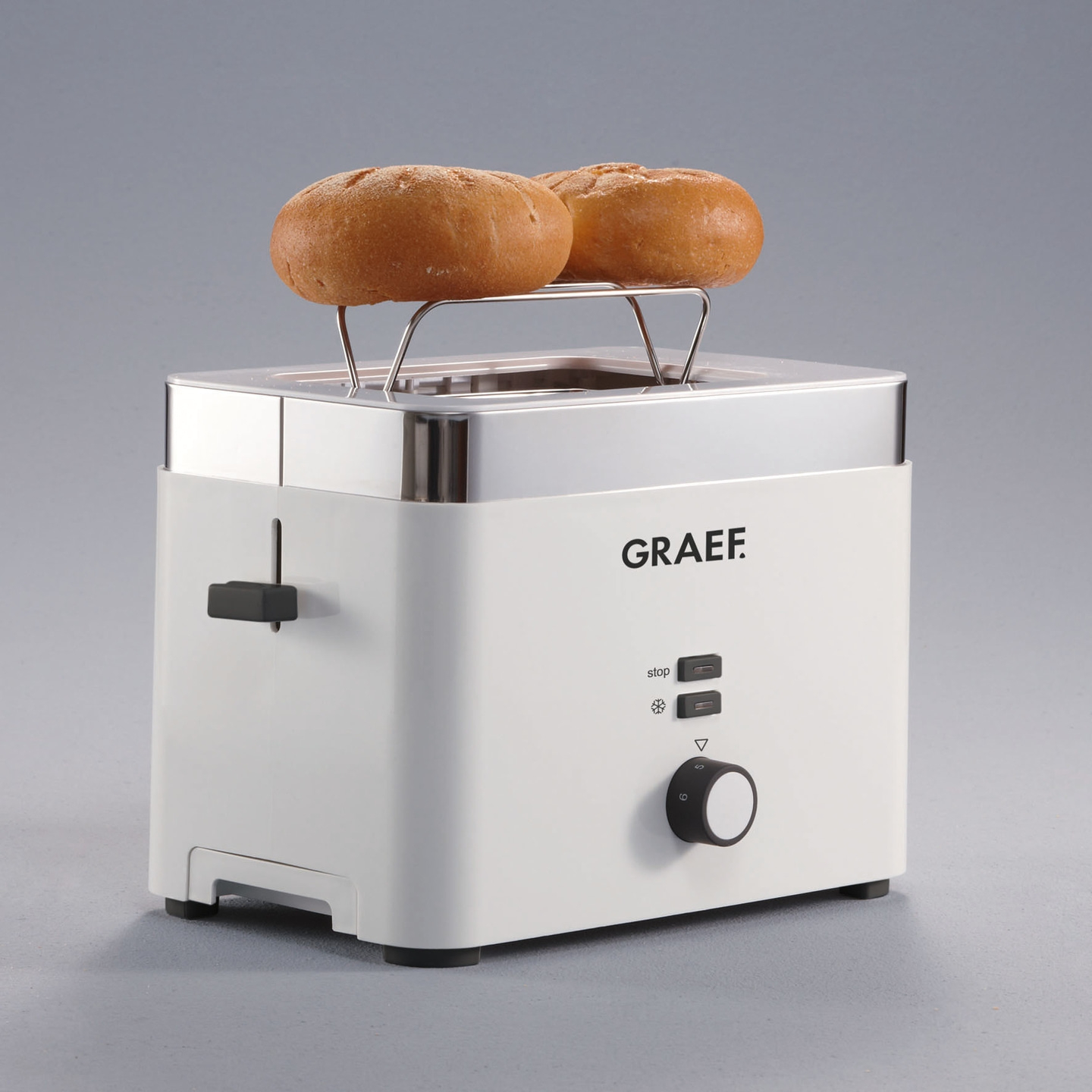 White toaster with buns, GRAEF logo, buttons, and a dial for settings.