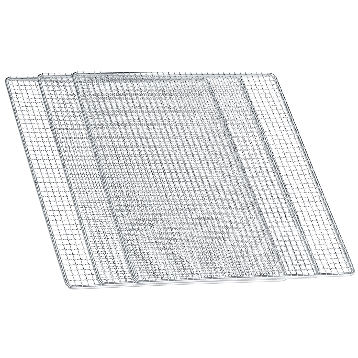 Drei Metallgitter, die übereinander liegen, für den Ofen oder Grill.