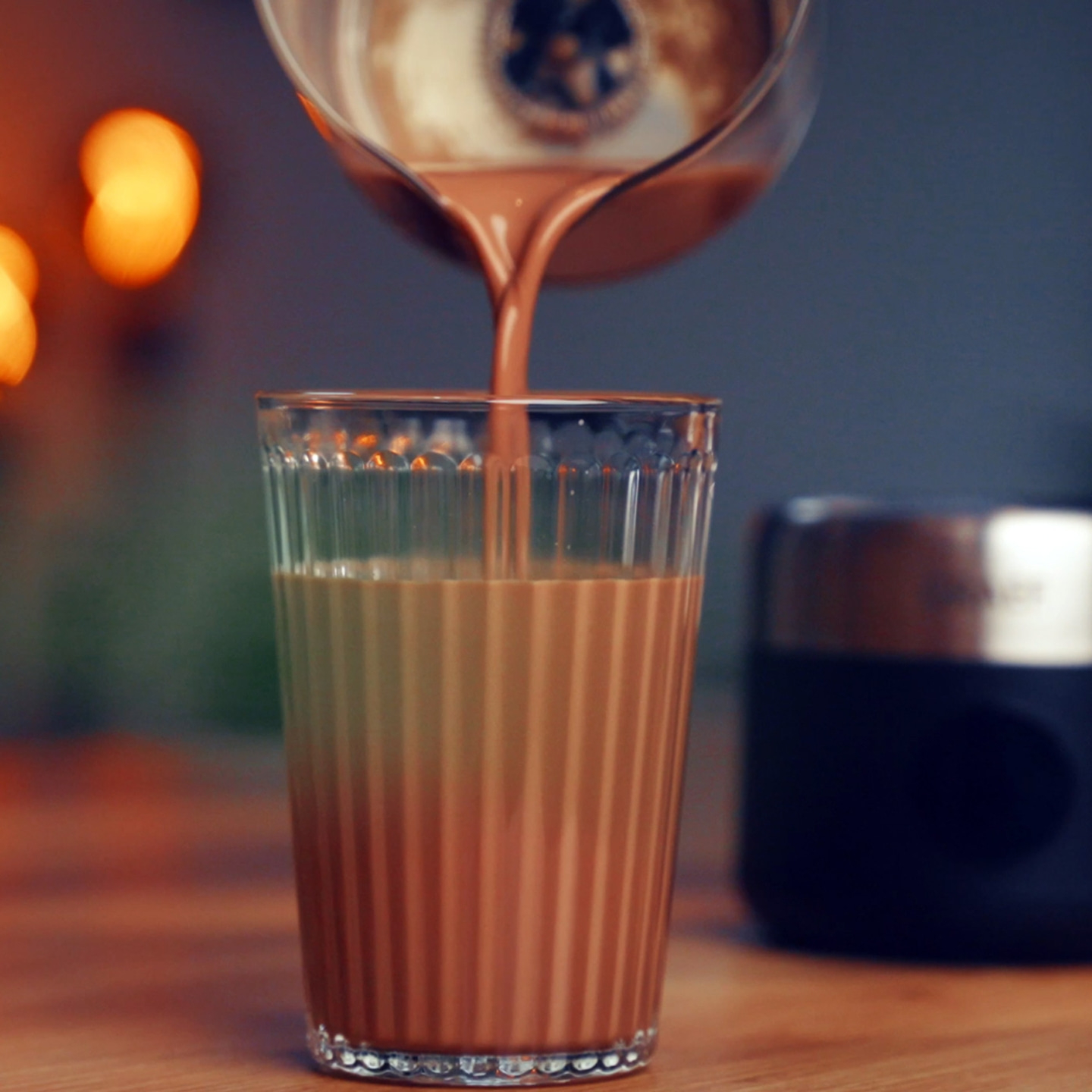 Glas-Milchaufschäumer MS802, schwarz Feinster, cremiger Milchschaum