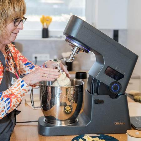 graef_brotbackkurs_myestro_kuechenmaschine_brotfee_12_RGdyMLF