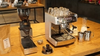 Moulin à café CM850 avec tiroir intégré