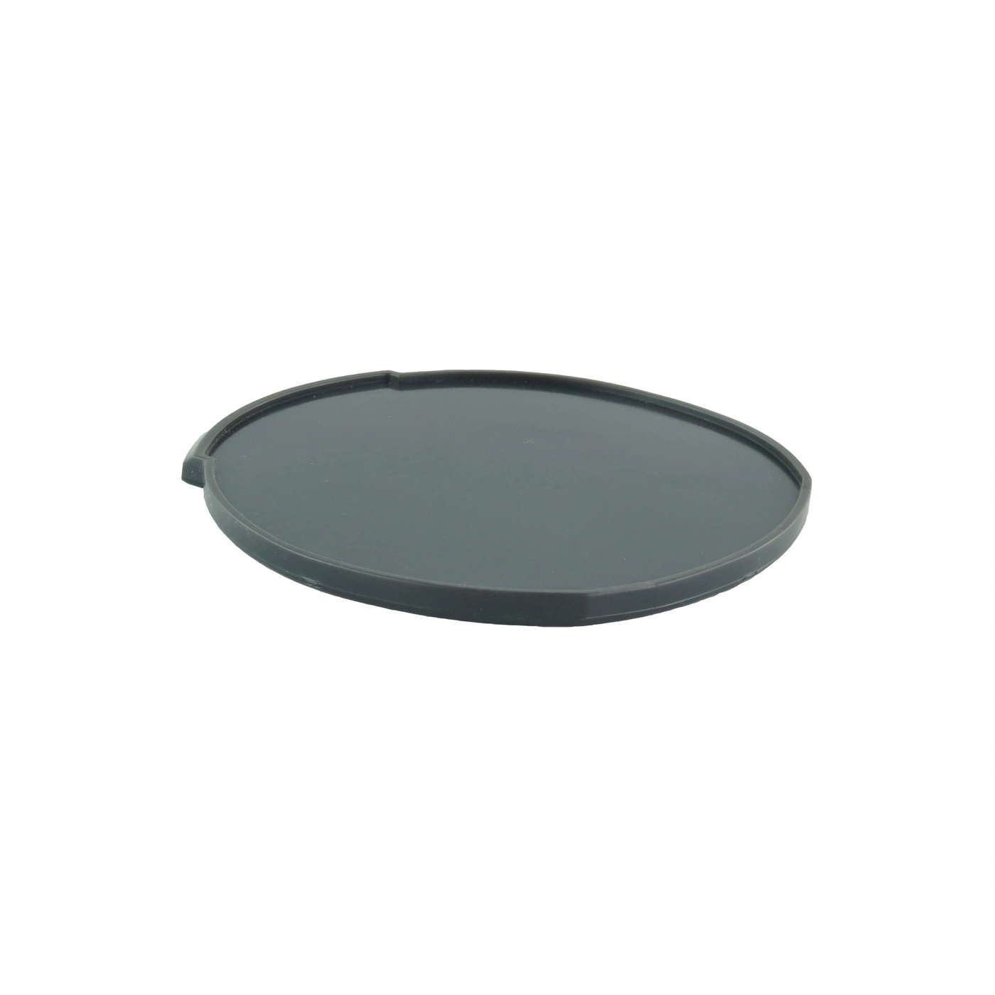Schwarzer Deckel, rund, mit einer kleinen Aussparung, isoliert auf weißem Hintergrund.
