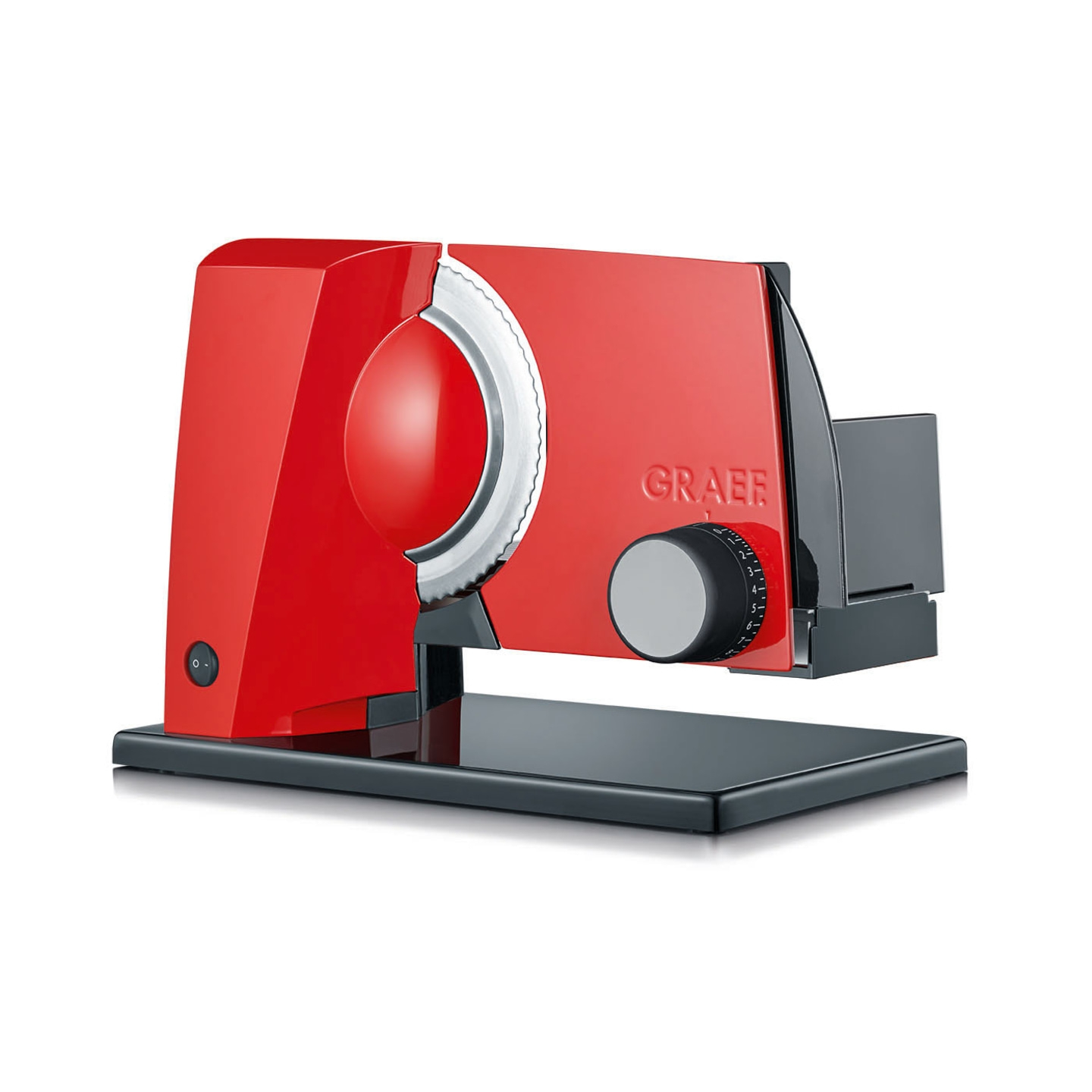 Ein roter Graef Allesschneider mit silberner Klinge und schwarzem Ständer.