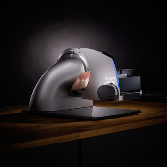 Graef-Aufschnittmaschine, Fleisch, Holz, Küche, Gerät, Lebensmittel, Schneiden, Licht, Schatten