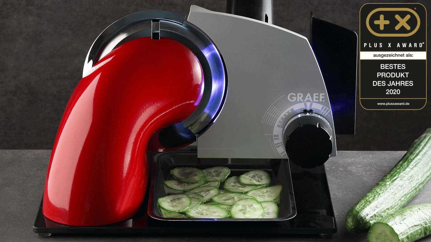 Graef-Allesschneider mit Gurkenscheiben und Plus X Award für das beste Produkt 2020